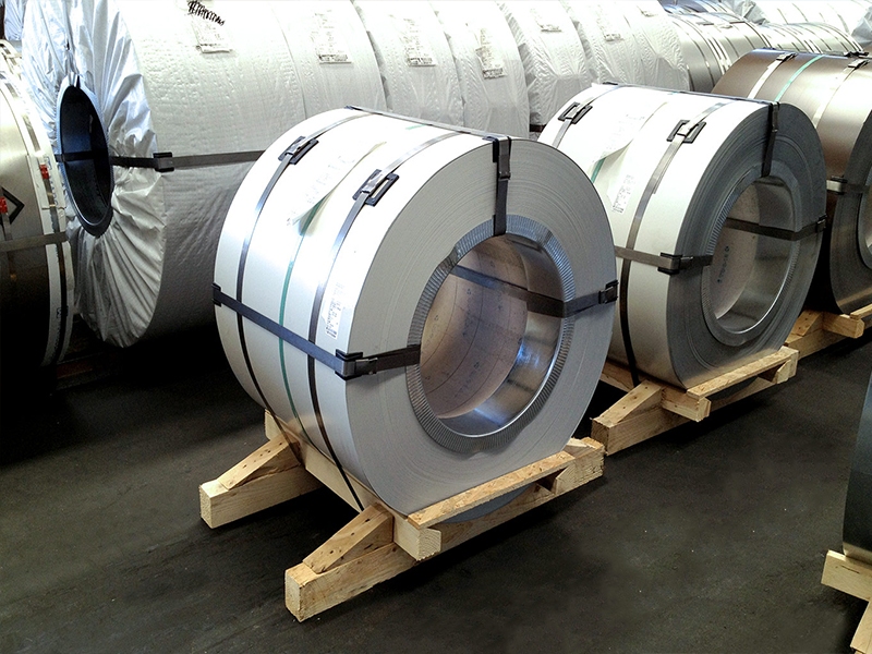 USES of titanium alloy