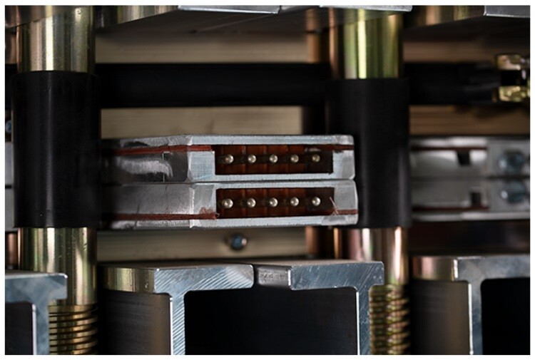 SVP Series Belt Vulcanizing Press