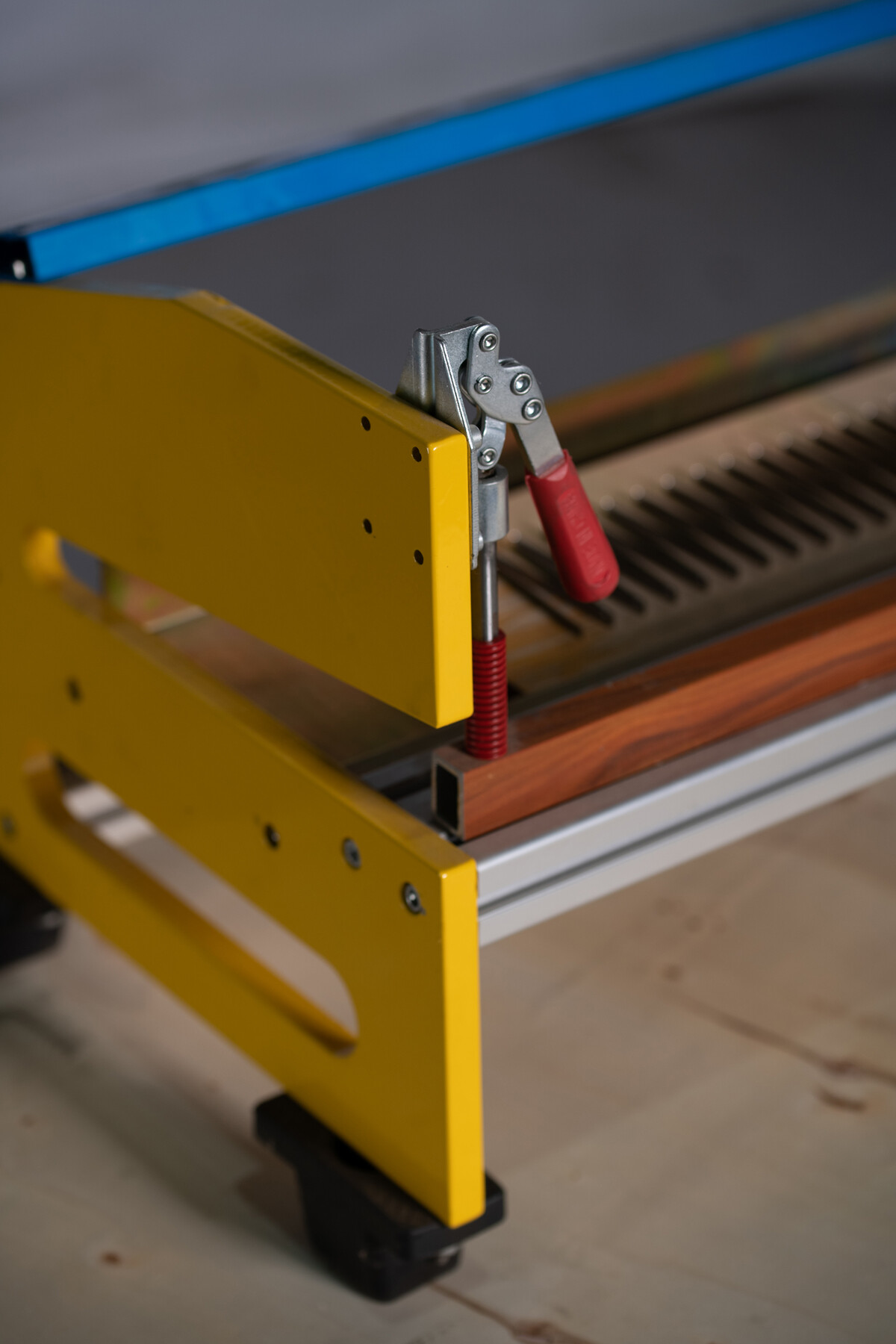 Manual Finger Punch Machine - MFP 900