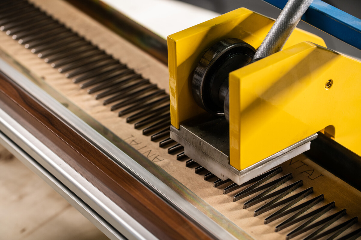 Manual Finger Punch Machine - MFP 900