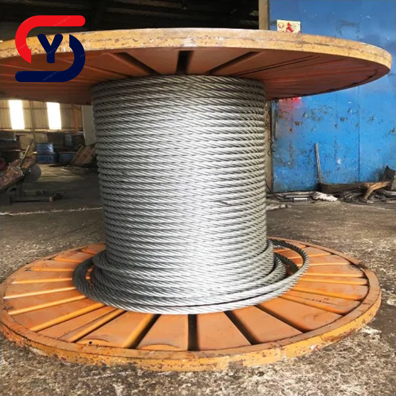 Heavy Duty  Elevator Steel Rope Premium Traction Cable Carbon Steel Breaking Load 1770n