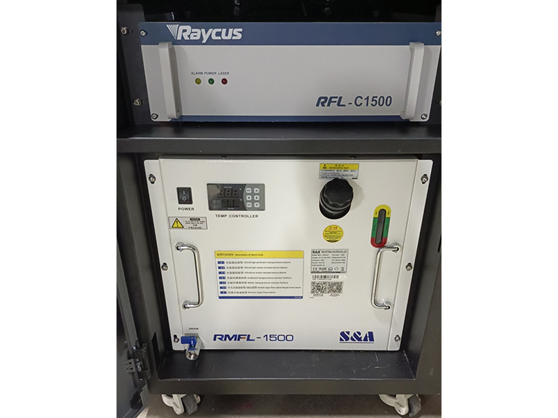 Automatice laser welding machine