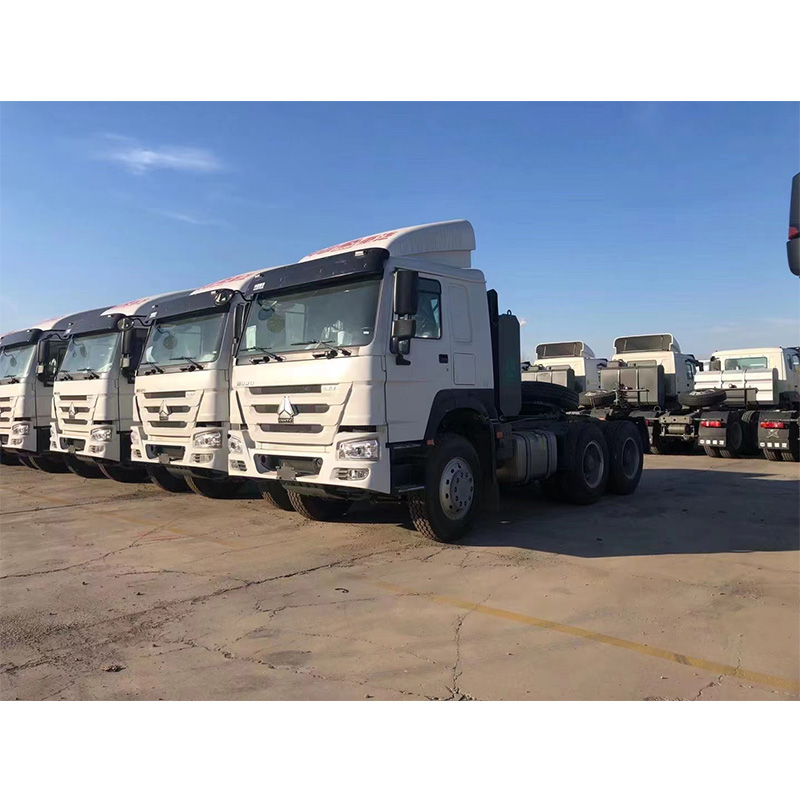 HOWO tractor truck 6x4