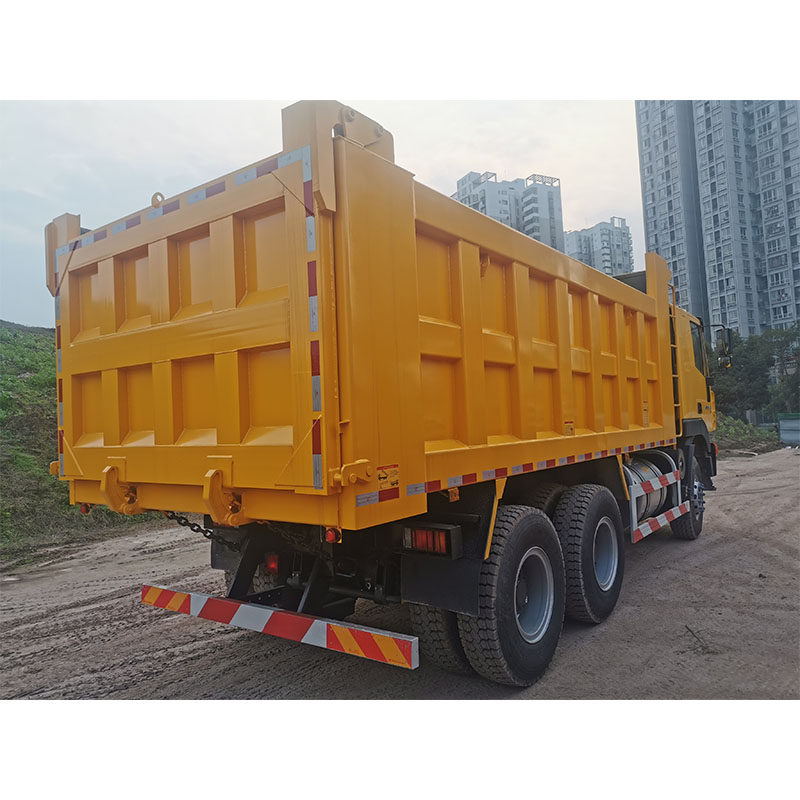 HONGYAN KINGKAN 6x4 dump truck