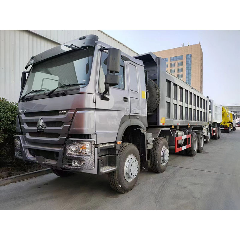 SINOTUK HOWO 8x4 dump truck