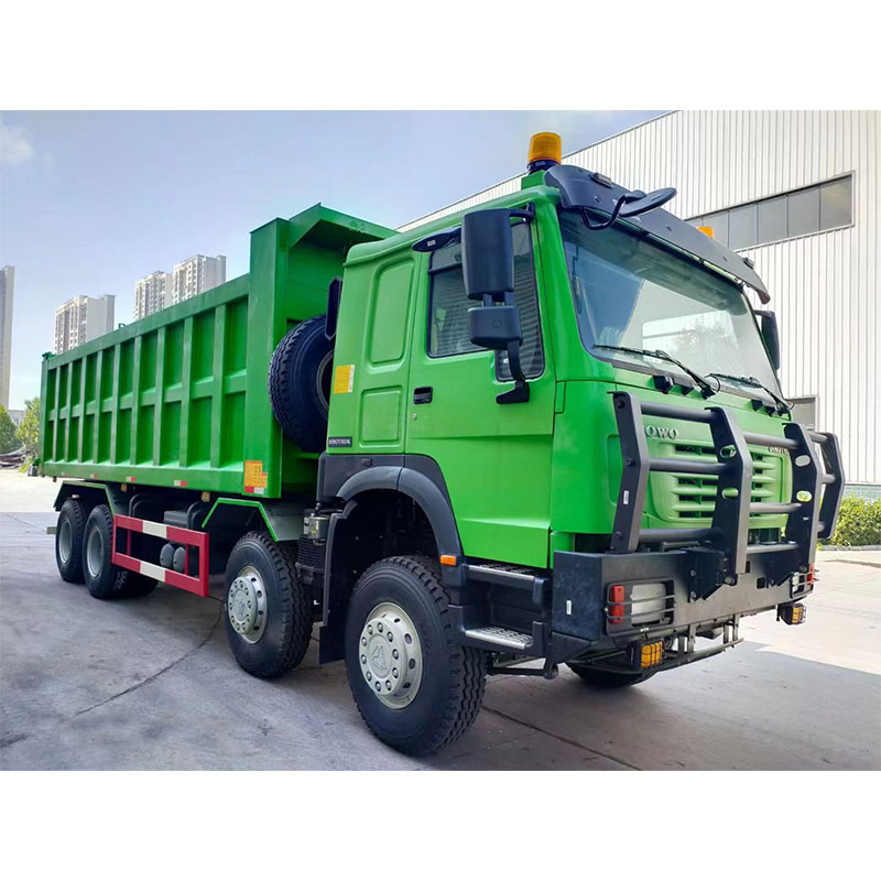 SINOTUK HOWO 8x4 dump truck