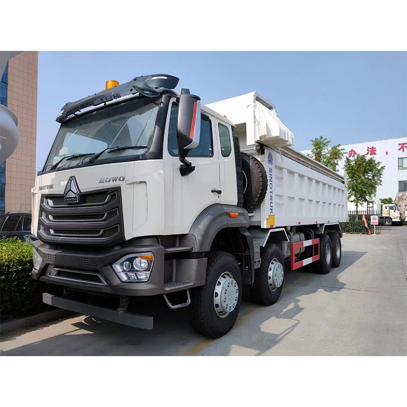 SINOTUK HOWO N7 8x4 dump truck