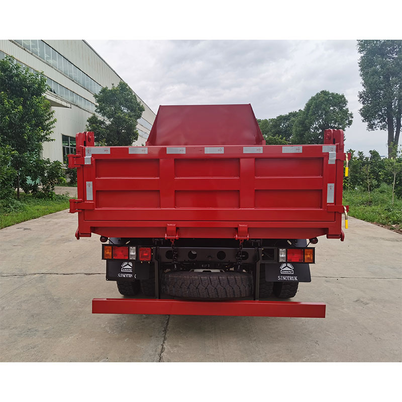 SINOTRUK HOWO light duty dump truck