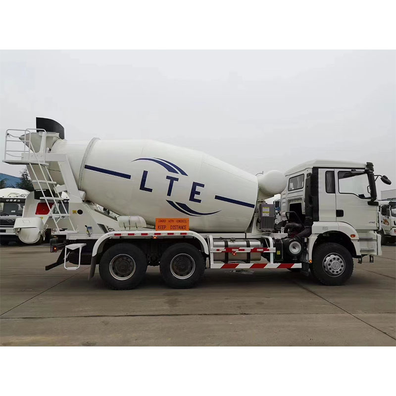 SHACMAN H3000 concrete mixer truck