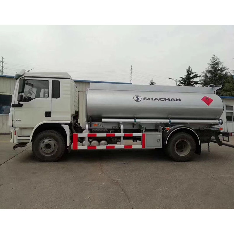 SHACMAN L3000 fuel tanker truck