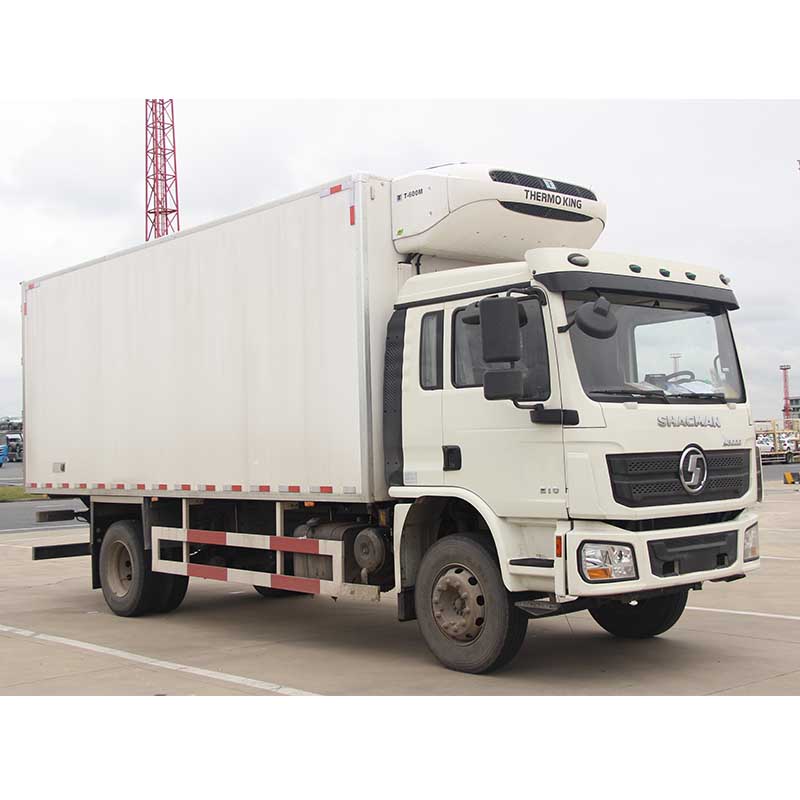 SHACMAN L3000 refrigerated truck