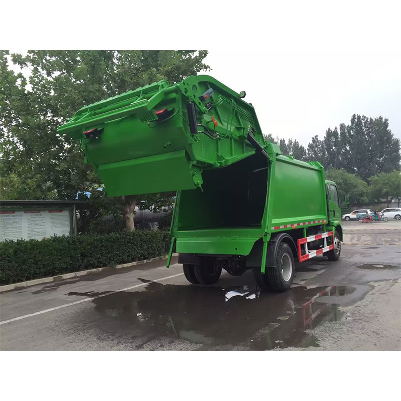 HOWO garbage truck 4x2