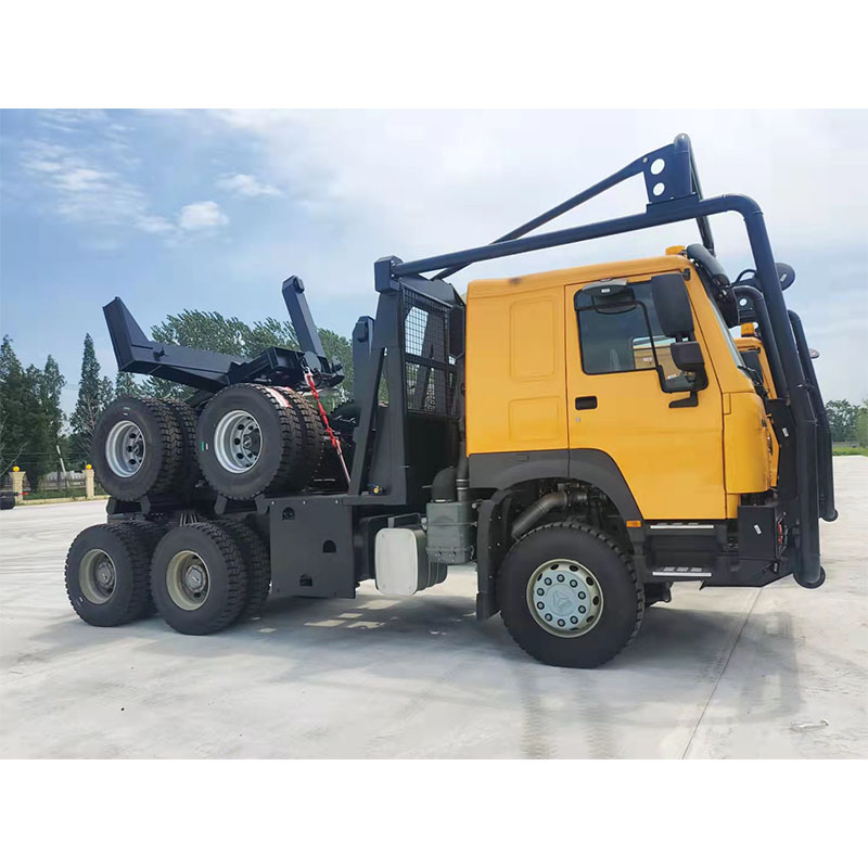 HOWO wood logging truck