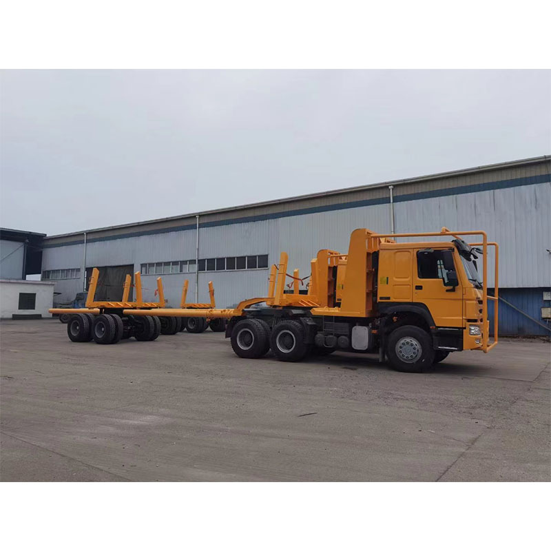 HOWO wood logging truck