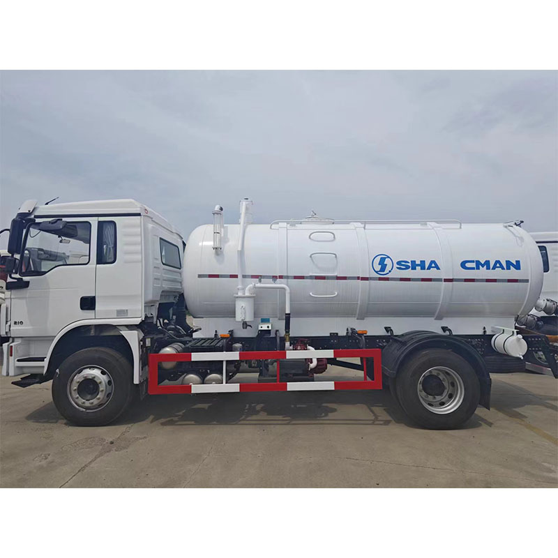SHACMAN sewage suction vacuum truck