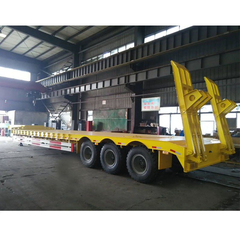 CHINA SINEWHUA lowbed trailer