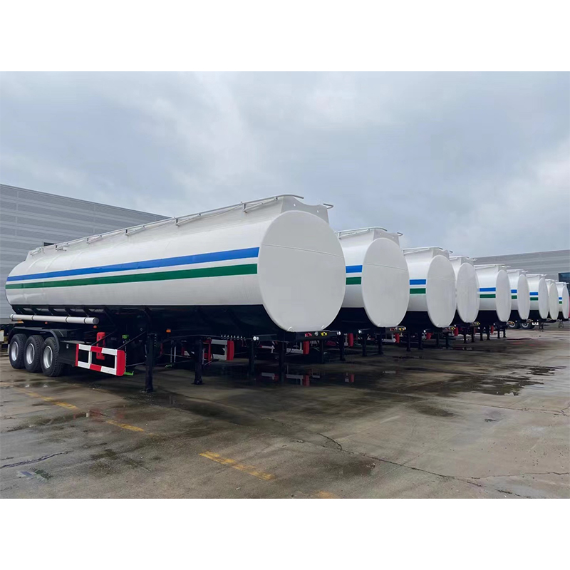 CHINA SINEWHUA fuel tank trailer