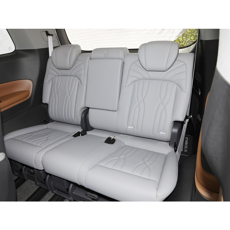 GAC TRUMPCHI M8 car 7 seater MPV