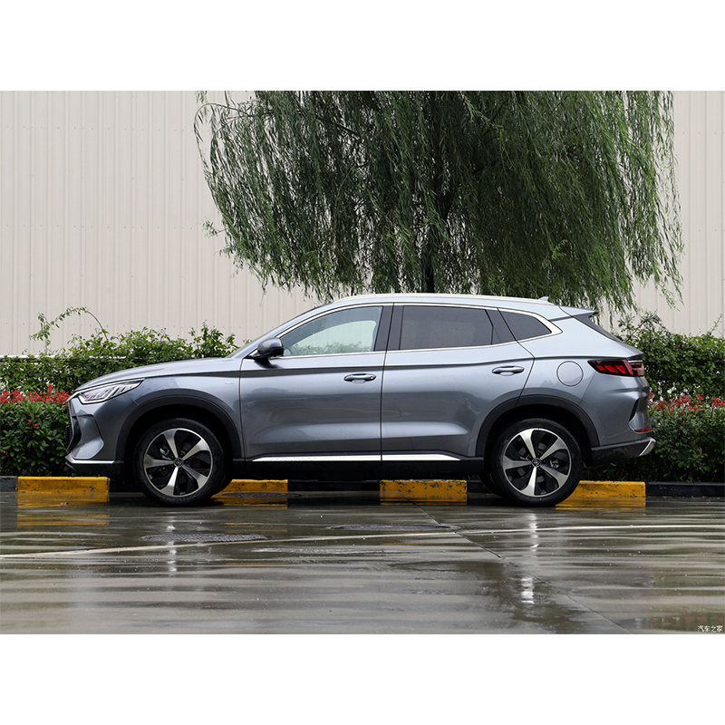 BYD SONG PLUS DM-i hybrid car