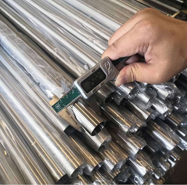 410 Stainless Steel Pipe/Tube
