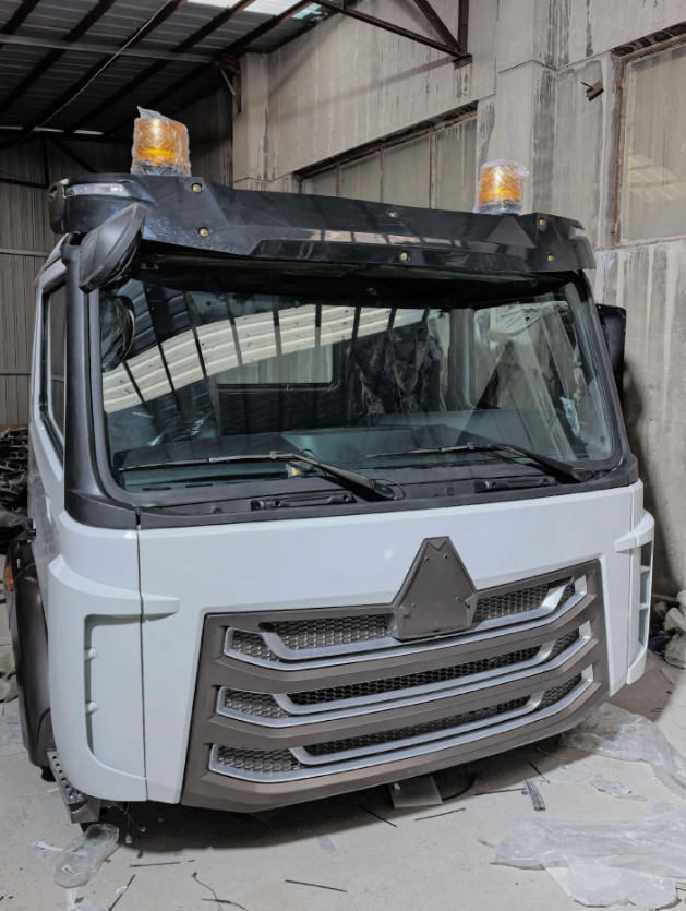 Sinotruk Cab