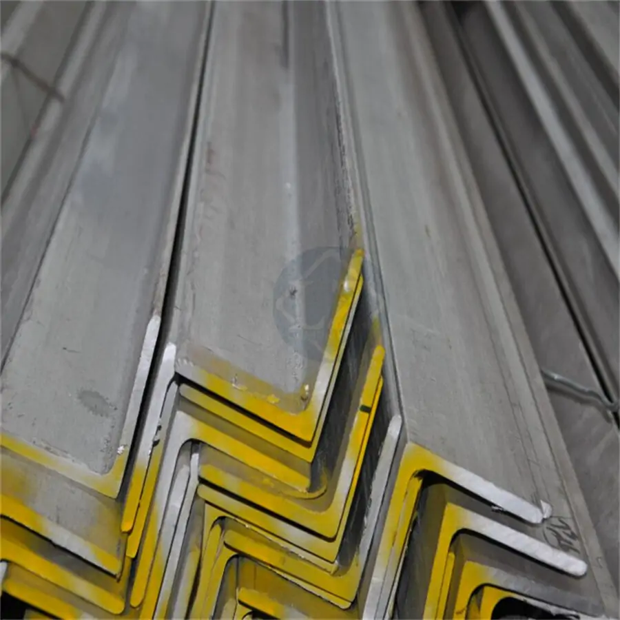 Stainless Steel 304L Equal Angle Bar