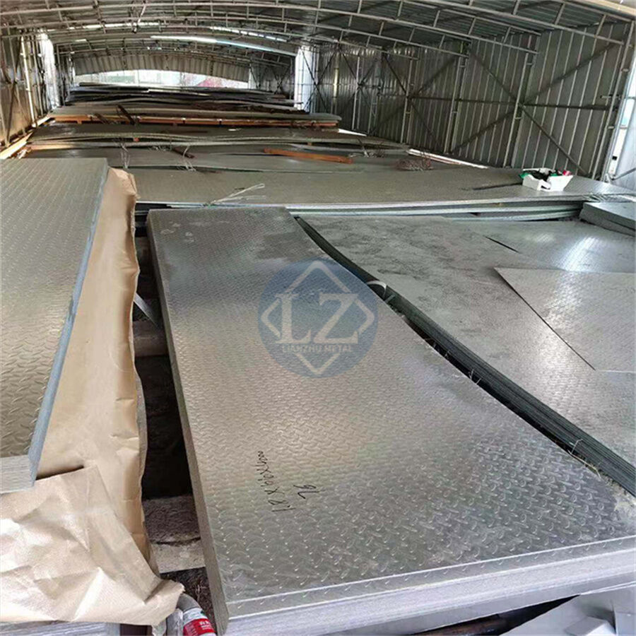 Carbon Steel Checkered Sheet