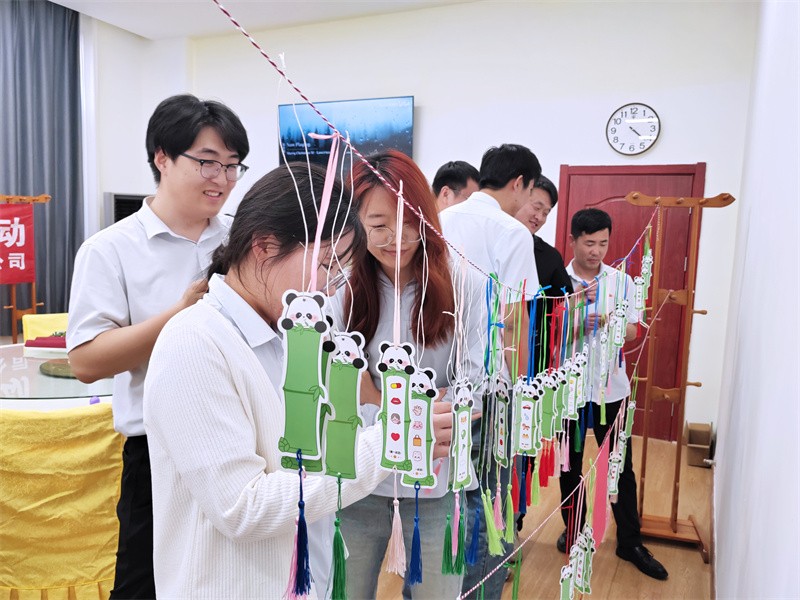 图片12 图片12