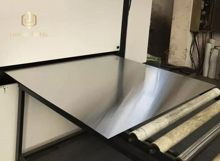 Incoloy 330 Plate / AMS 5592 / UNS N08330