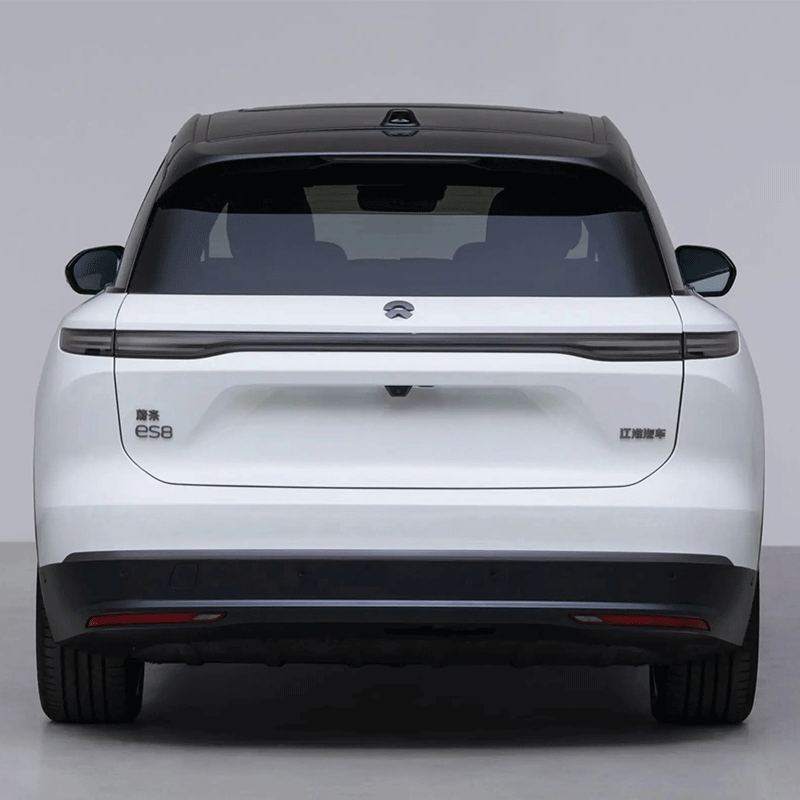 Meet NIO ES8