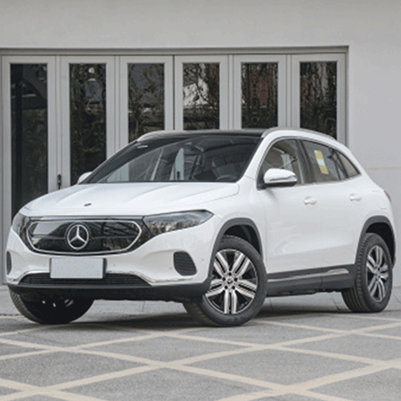 Meet Benz EQA