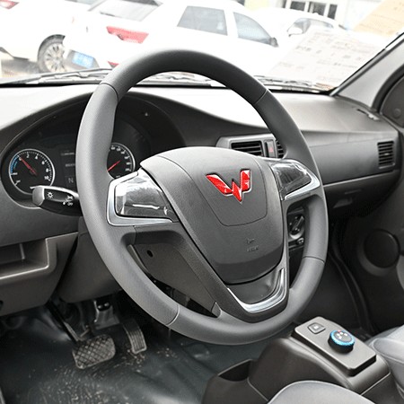 Meet Wuling Rongguang Mini Truck EV