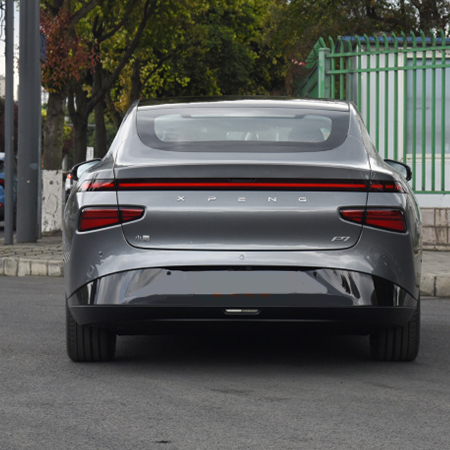 Meet Xpeng P7