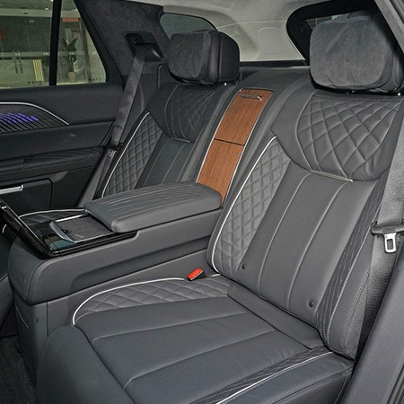 Meet FAW Hongqi E-HS9