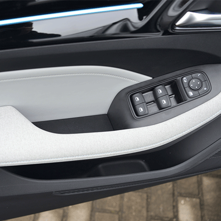 Meet ROEWE Ei5