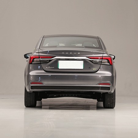 Meet ROEWE i6 MAX EV