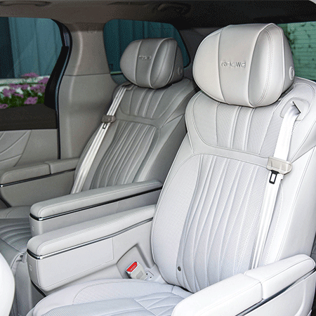 Meet ROEWE iMAX8 EV