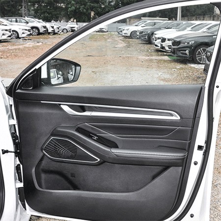 GEELY Emgrand 1.5L CVT Luxury