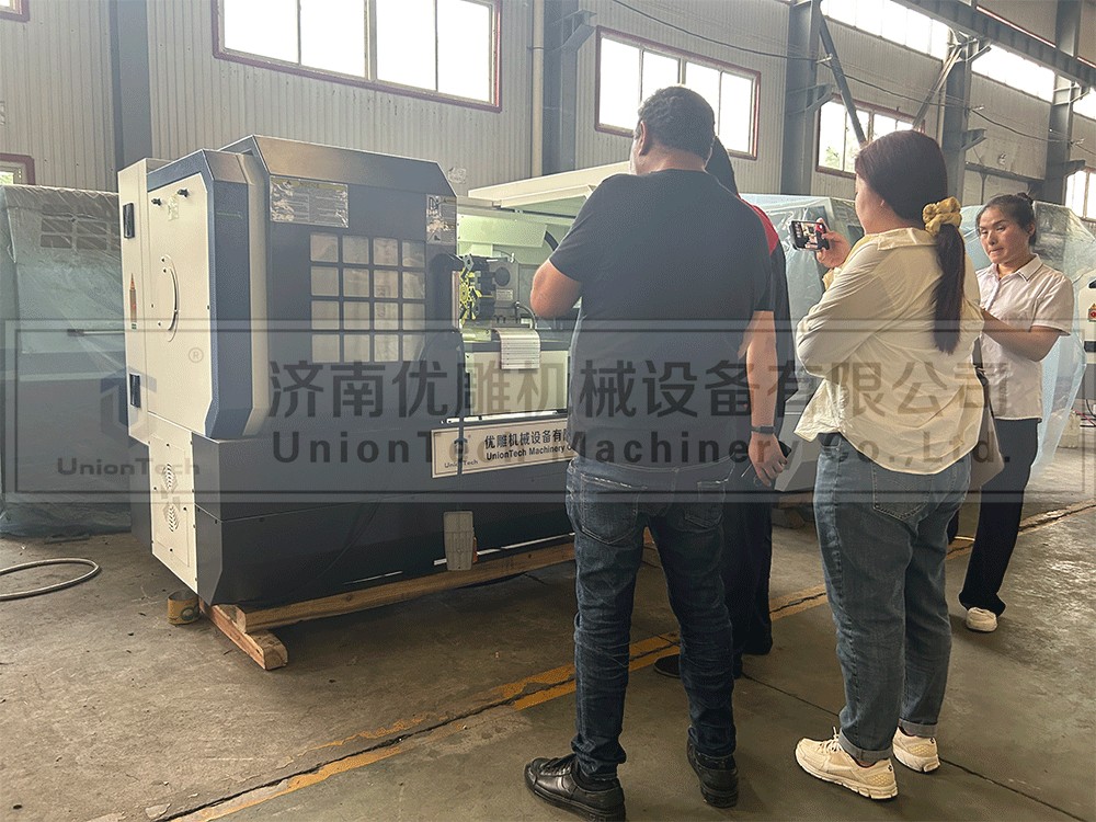 cnc-lathe.png cnc-lathe.png