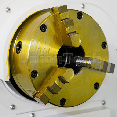 ordinary-chuck.jpg ordinary-chuck.jpg