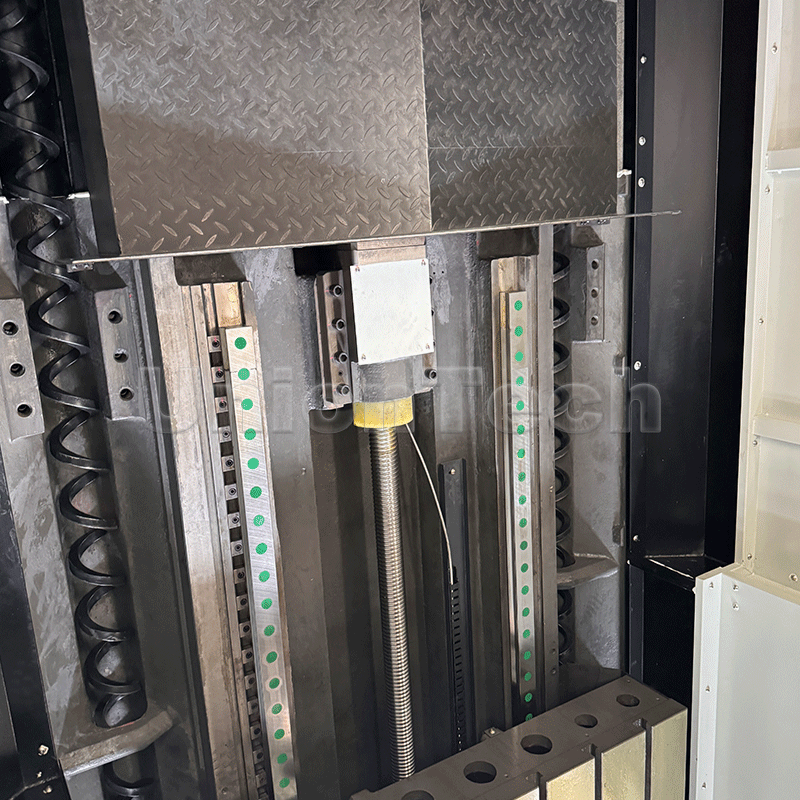 GMC2016 with FANUC controller