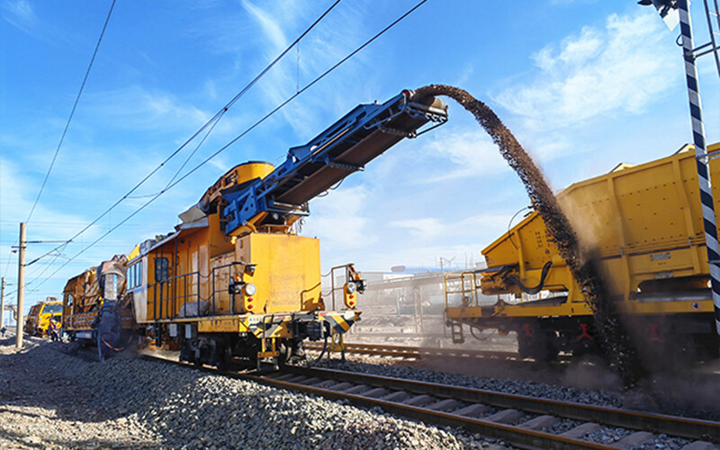At 5.18 kilometers, our company has the longest seamless railway in the domestic metallurgical industry!