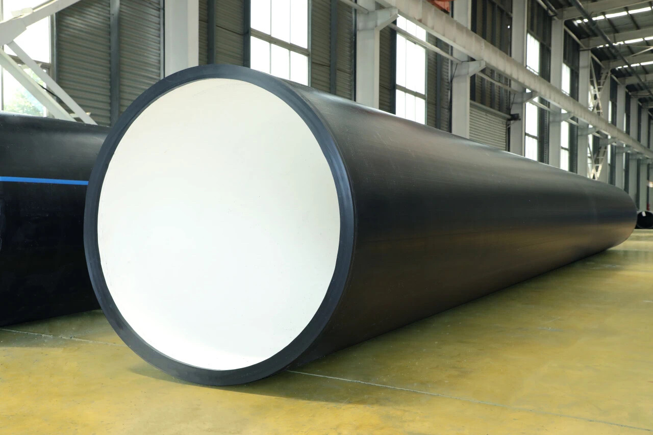 The world's first DN1200 steel wire wear-resistant pipe has been put into mass production