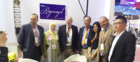 En marzo de 2016, nos invitaron a participar en la 16ª Conferencia y Exposición Mundial de Dermatología y Láser de Dubái.