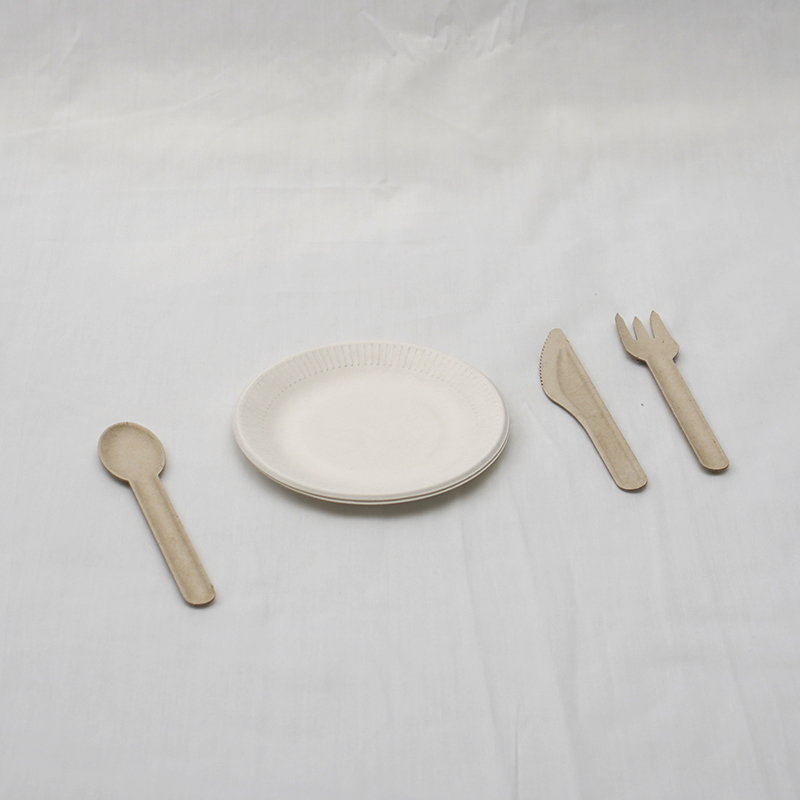 Knife, fork and spoon