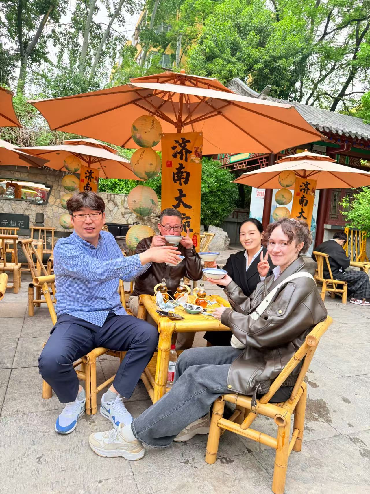 Укрепление связей: корейские клиенты посетили компанию Jinan Focus Bearing Co., Ltd.