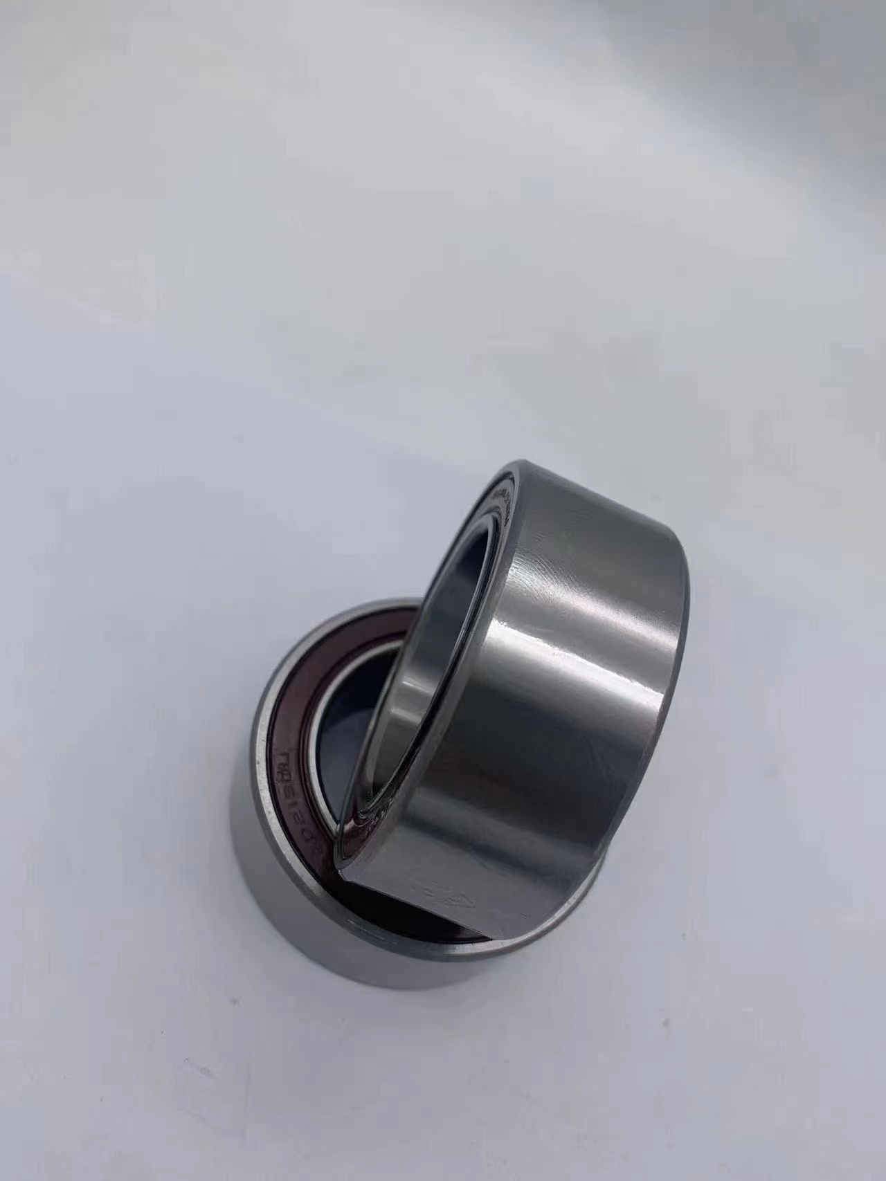 Air conditioning compressor bearings
