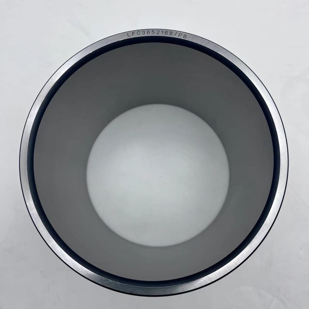 Four row cylindrical roller bearings