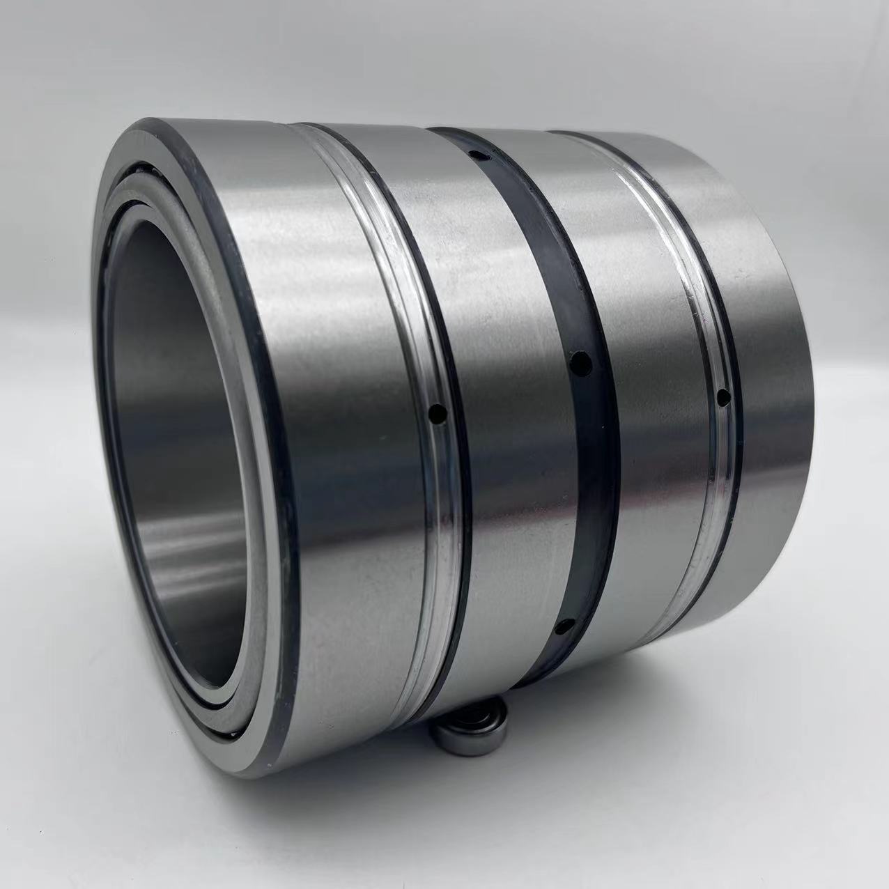 Four row tapered roller bearings