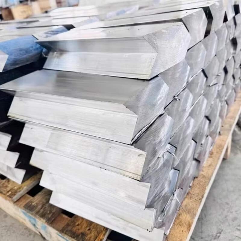 Lead Bricks for Radiation Shielding